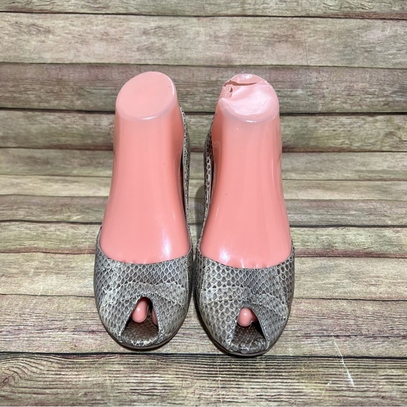 Dolce & Cabbana Snake Print Kitten Heels - Picture 5 of 9